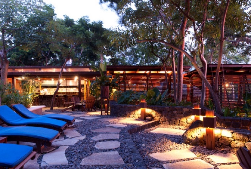 Jicaro Island Ecolodge